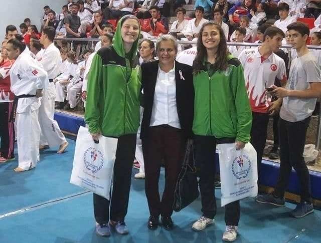 MİLLİ BASKETBOLCULARA ÖDÜL