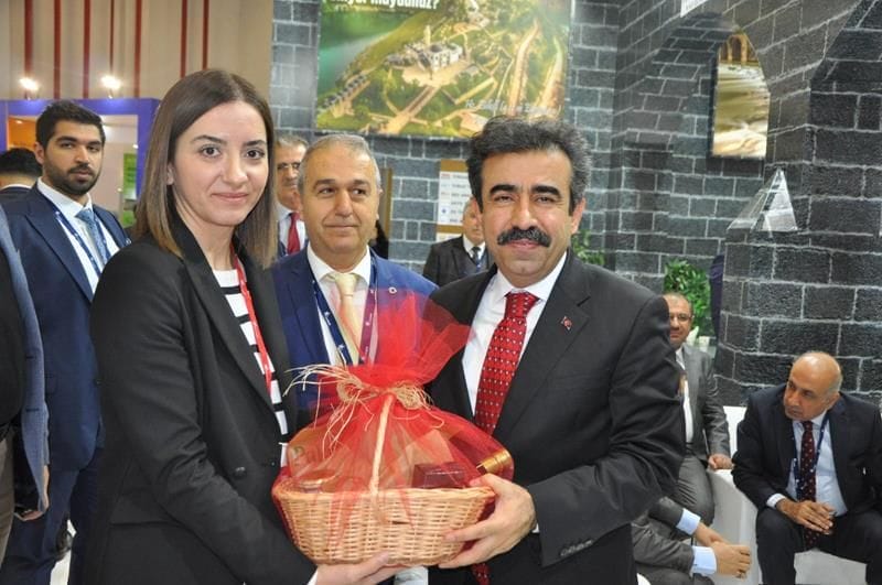 DÜZCE STANDI İLGİ ODAĞI OLDU