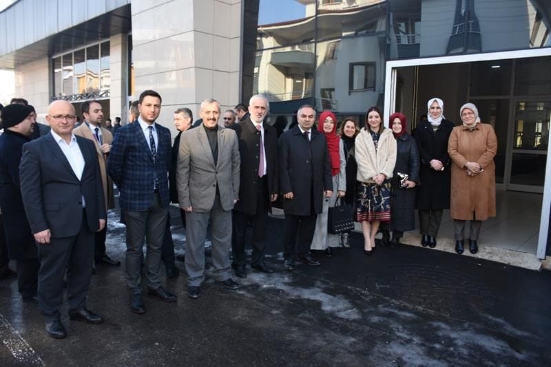 DÜZCE BELEDİYESİ “ÇOCUK KULÜBÜ” AÇILDI