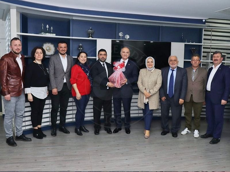 KIZILAY HEYETİNDEN BAŞKAN ÖZLÜ’YE ZİYARET