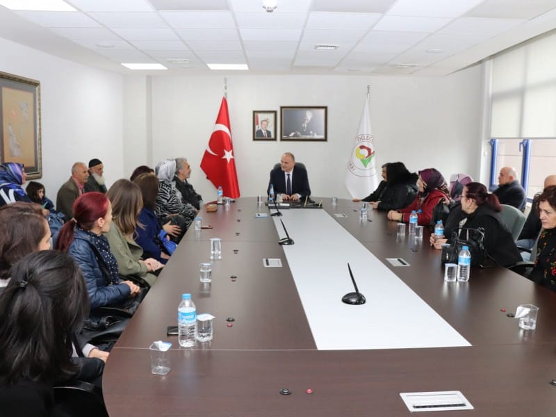 DEPREMZEDELERLE YAKINDAN İLGİLENDİ