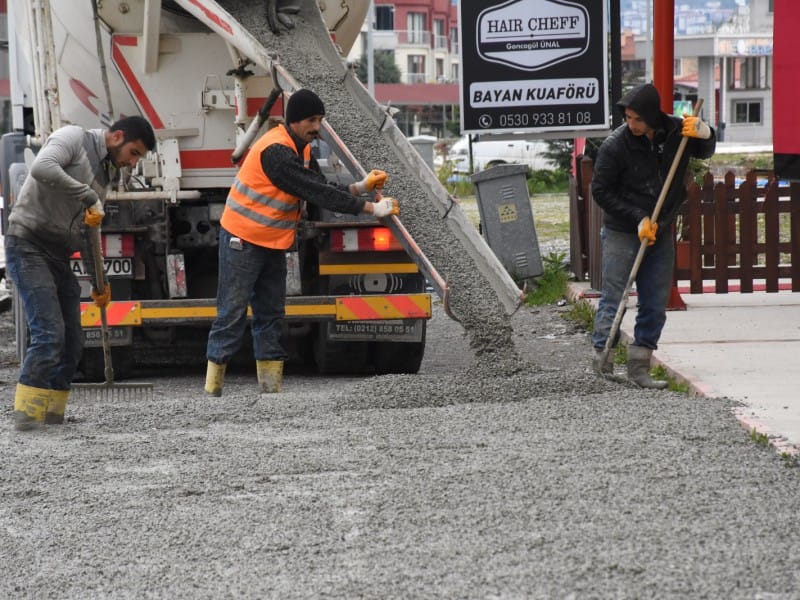 KALDIRIM ÇALIŞMALARINA BAŞLANDI