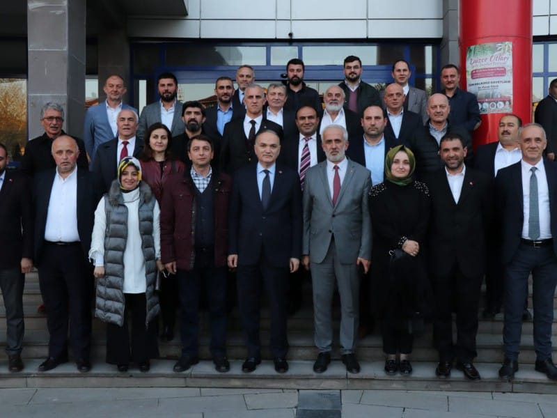 AK PARTİ TEŞKİLATINDAN HAYIRLI OLSUN ZİYARETİ