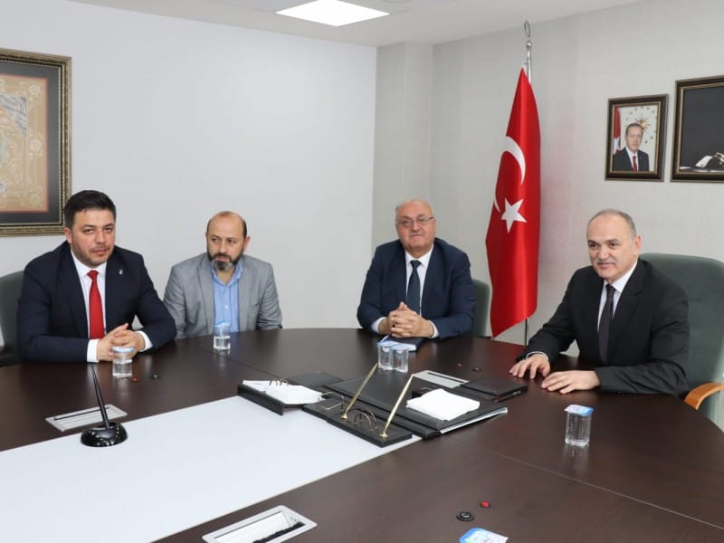 SİYASİLERDEN HAYIRLI OLSUN ZİYARETİ