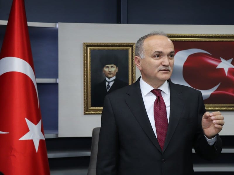 BAŞKAN ÖZLÜ'DEN ÇAĞRI: BELEDİYE'YE BORÇLARINIZI ÖDEYİN