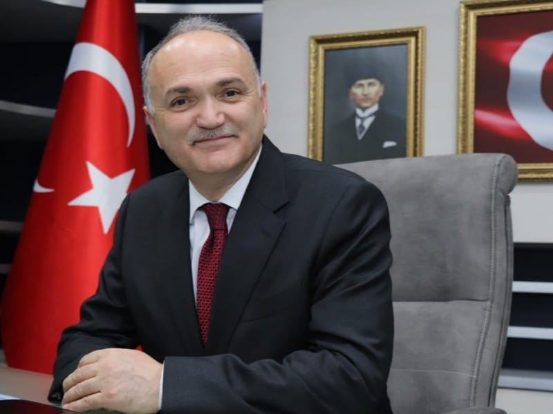 BAŞKAN ÖZLÜNÜN ENGELLİLER HAFTASI MESAJI