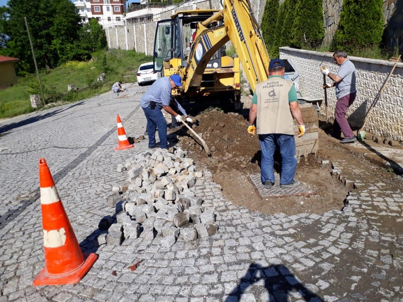 KÜP TAŞ ONARIM ÇALIŞMASI YAPILDI