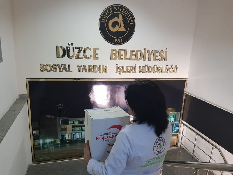 EL ELE GÖNÜLLERE PROJESİ AMACINA ULAŞIYOR