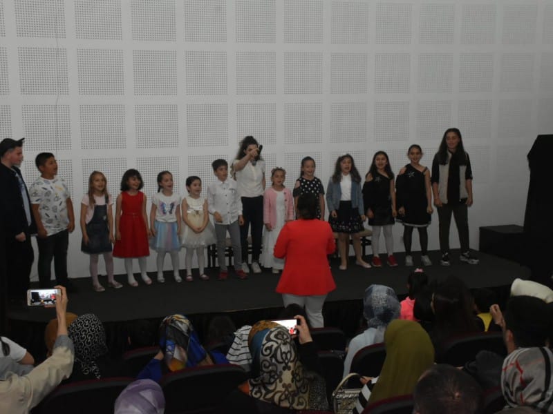 ÇOCUKLAR HÜNERLERİNİ SERGİLEDİ