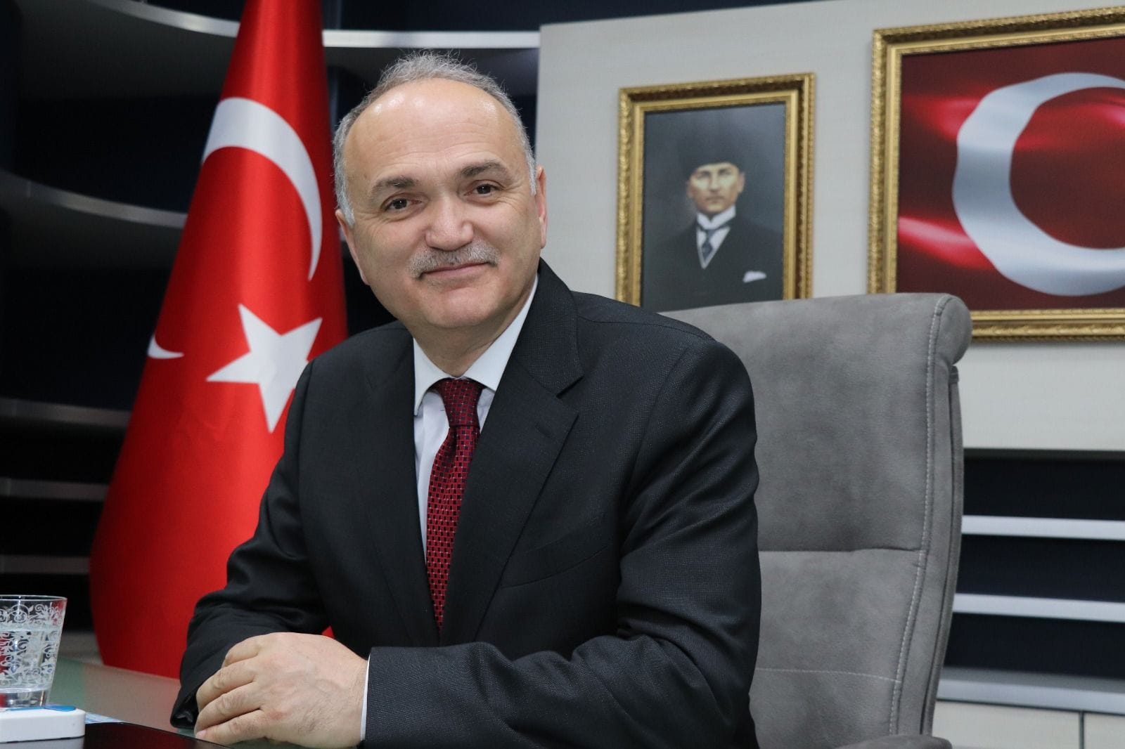 BAŞKAN ÖZLÜ’NÜN İTFAİYE HAFTASI MESAJI