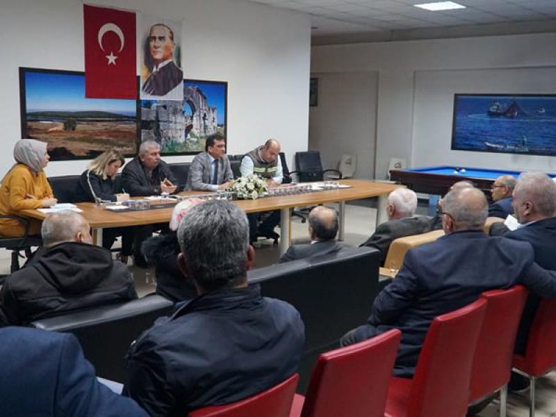 MUHTARLARIN TALEPLERİNİ NOT ALDILAR