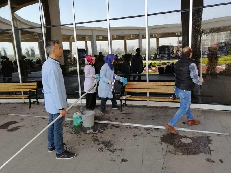 DEZENFEKTE ÇALIŞMALARI ARALIKSIZ SÜRÜYOR