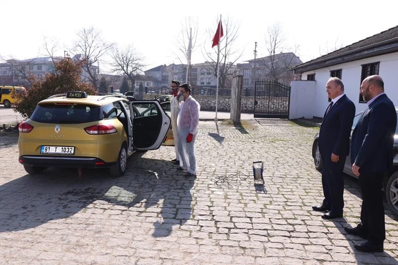 TİCARİ TAKSİLER DEZENFEKTE EDİLDİ