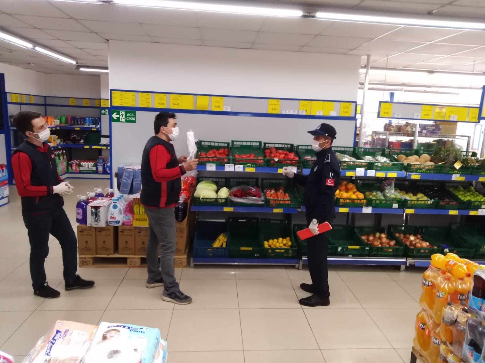 GENELGE SONRASI MARKET DENETİMLERİ BAŞLADI