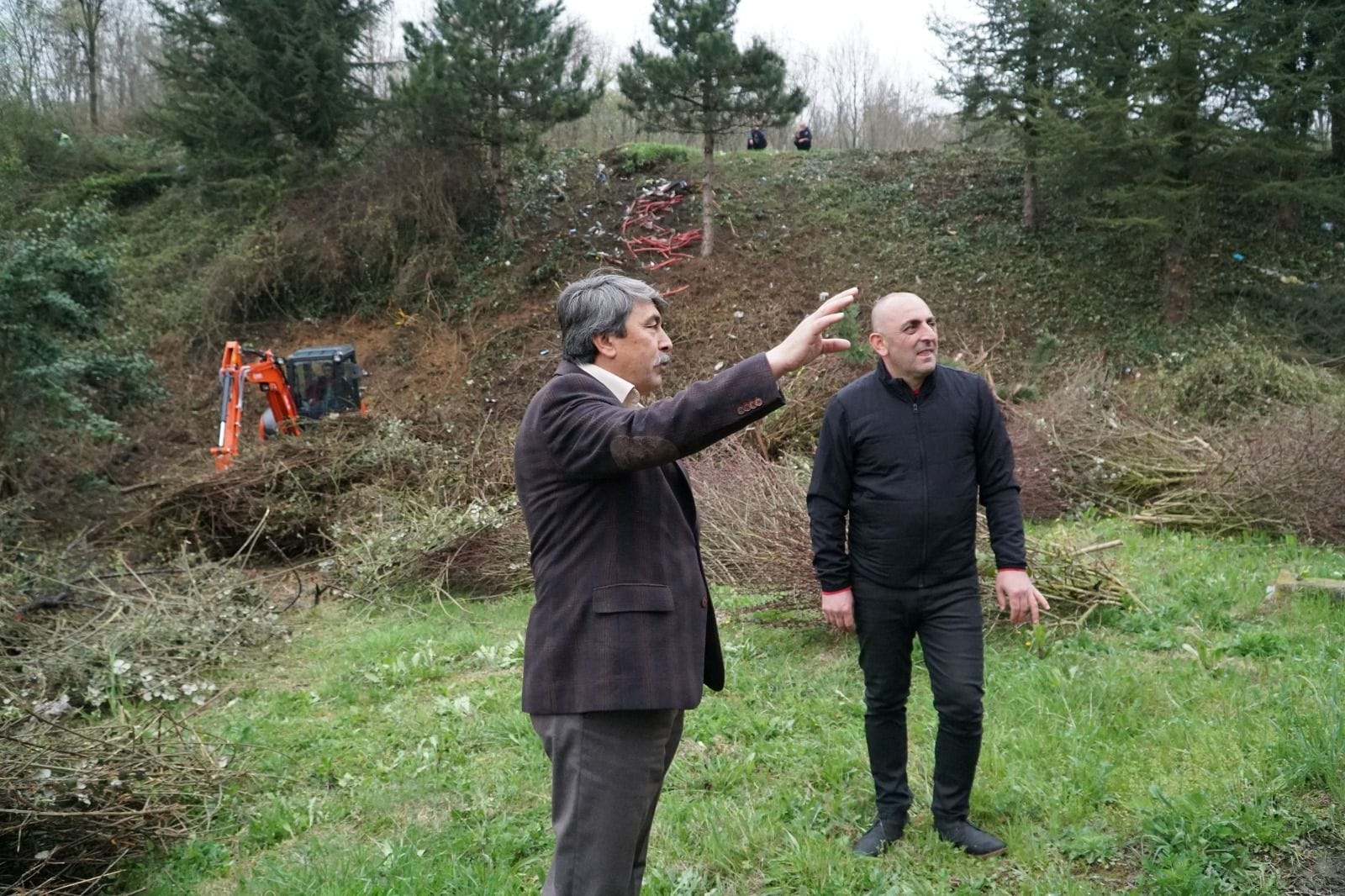 PARK BAHÇELER SAHAYI BOŞ BIRAKMIYOR